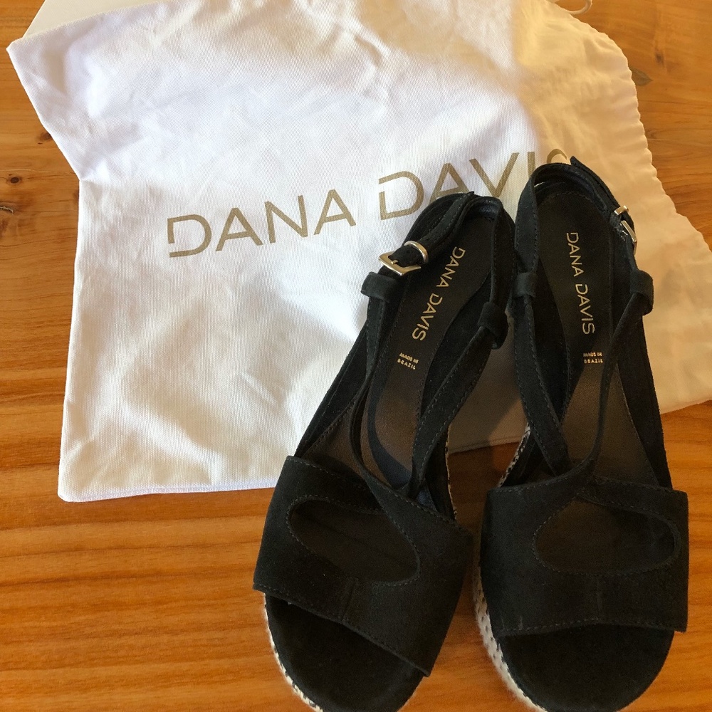 Dana Davis Platform Sandals, size 7.5